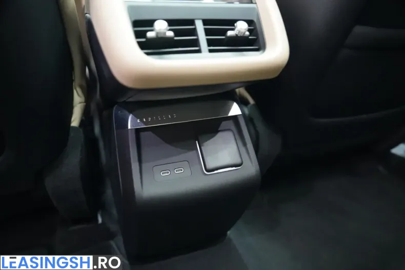 Cadillac Lyriq din 2024 cu 14.280 km - oferta CAD242637 - foto 15
