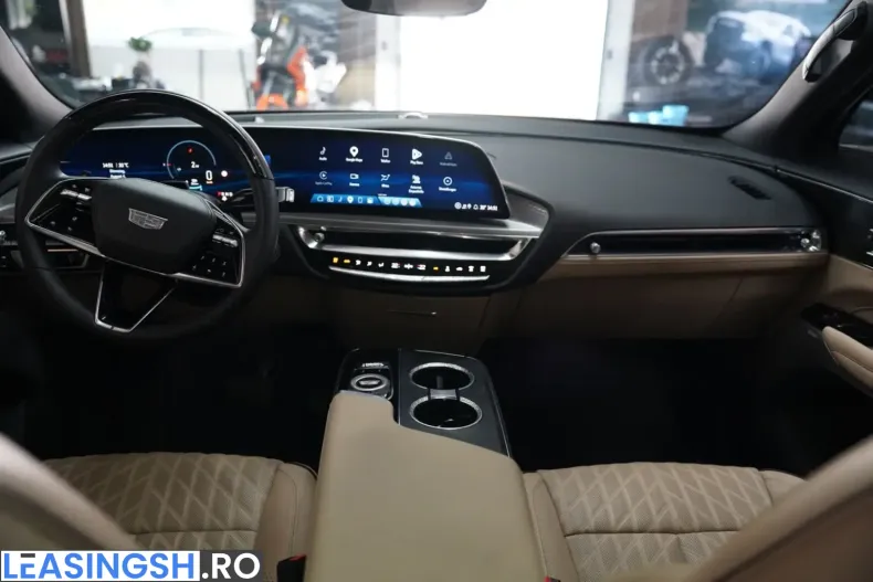 Cadillac Lyriq din 2024 cu 14.280 km - oferta CAD242637 - foto 17