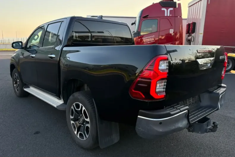 Toyota Hilux din 2022 cu 78.000 km - oferta TOY242641 - foto 6