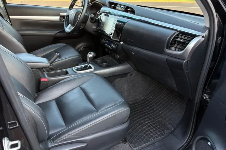 Toyota Hilux din 2022 cu 78.000 km - oferta TOY242641 - foto 9