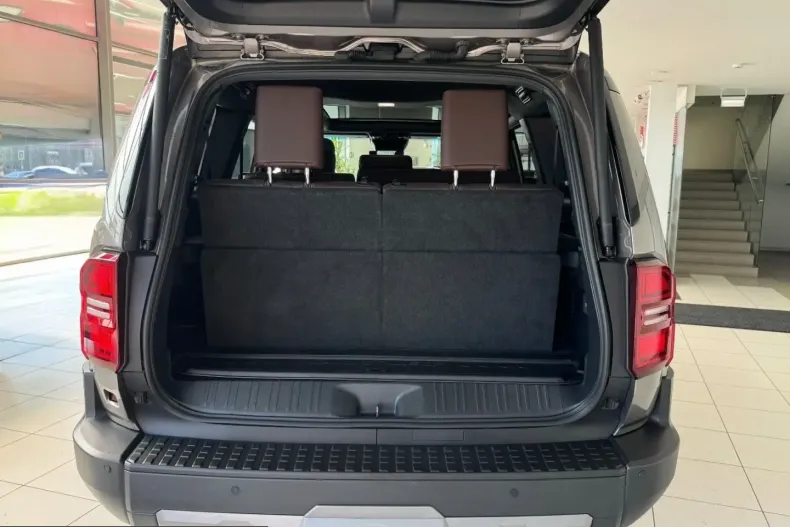 Toyota Land Cruiser din 2025 cu 19.827 km - oferta TOY242643 - foto 21