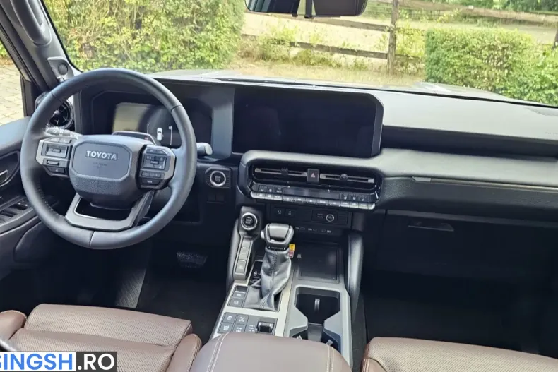 Toyota Land Cruiser din 2025 cu 19.827 km - oferta TOY242643 - foto 40