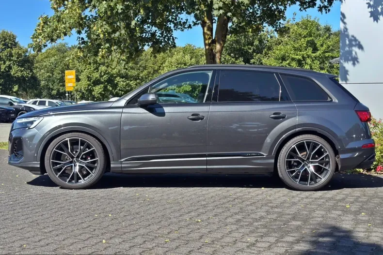 Audi SQ7 din 2024 cu 72.490 km - oferta AUD242645 - foto 6