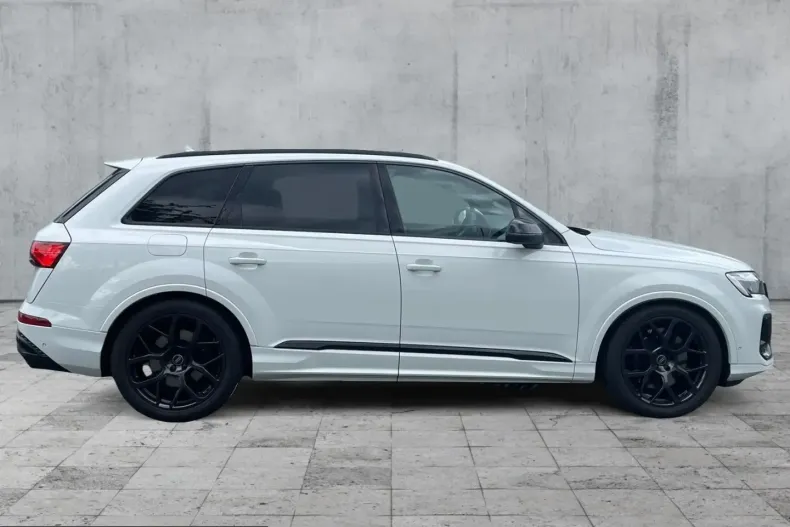 Audi SQ7 din 2025 cu 14.300 km - oferta AUD242651 - foto 8