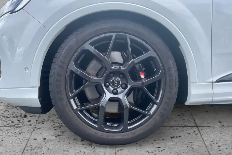 Audi SQ7 din 2025 cu 14.300 km - oferta AUD242651 - foto 9