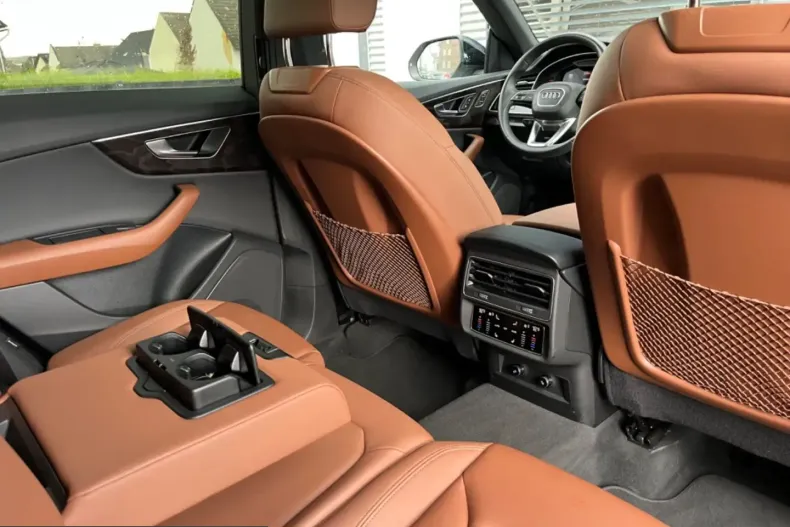 Audi Q8 din 2022 cu 43.900 km - oferta AUD242652 - foto 14