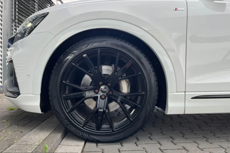 Audi Q8 din 2022 cu 43.900 km - oferta AUD242652 - foto 33