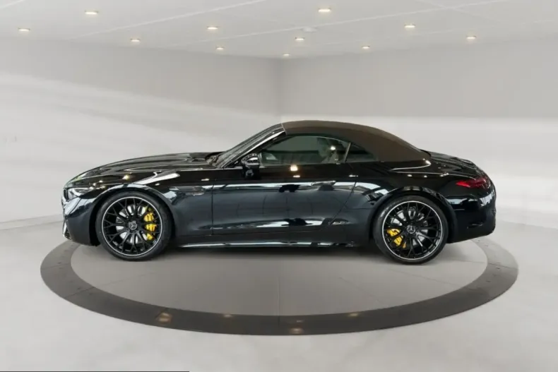 Mercedes-Benz SL 63 AMG (Clasa SL) din 2023 cu 21.421 km - oferta MER242656 - foto 3