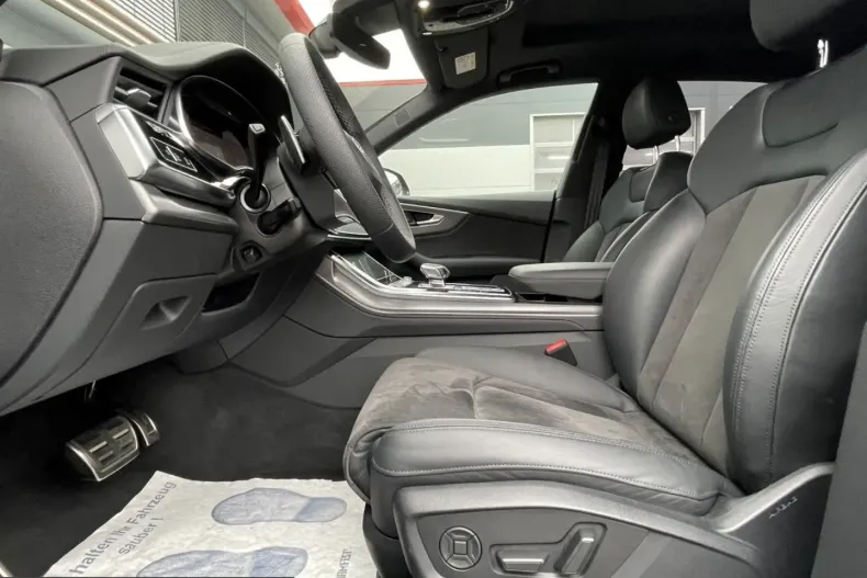 Audi RSQ8 din 2021 cu 32.150 km - oferta AUD242657 - foto 8