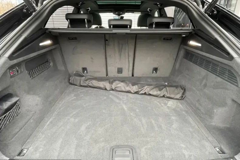 Audi RSQ8 din 2021 cu 32.150 km - oferta AUD242657 - foto 27