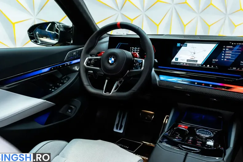 BMW M5 (Seria 5) din 2026 cu 51 km - oferta BMW242658 - foto 16