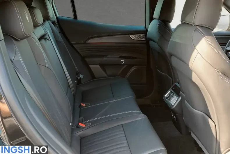 Maserati Grecale din 2026 cu 4.500 km - oferta MAS242674 - foto 10