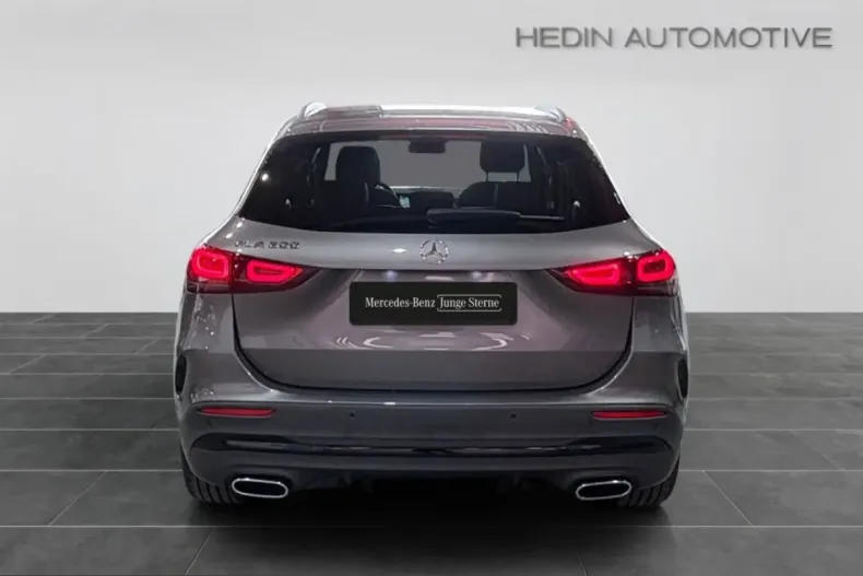 Mercedes-Benz GLA 200 (Clasa GLA) din 2023 cu 43.338 km - oferta MER242678 - foto 4