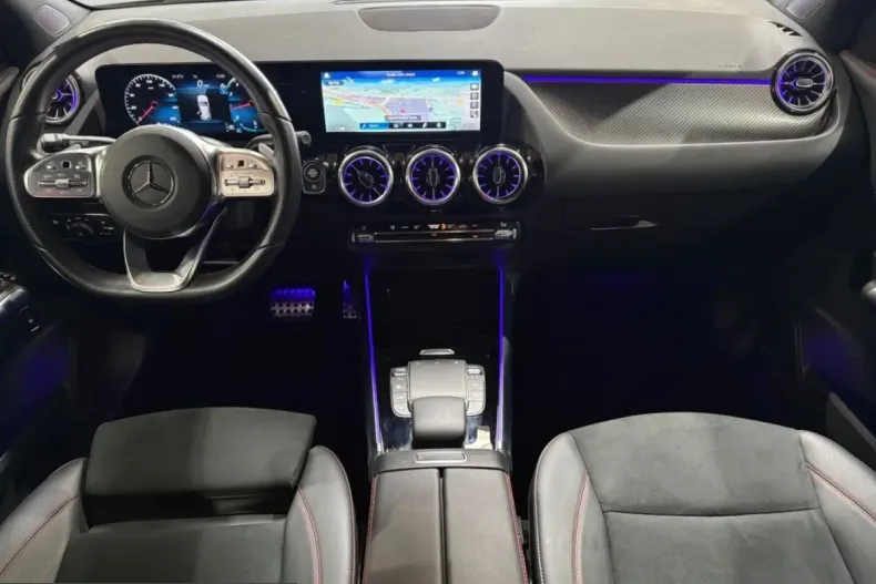 Mercedes-Benz GLA 200 (Clasa GLA) din 2023 cu 43.338 km - oferta MER242678 - foto 10