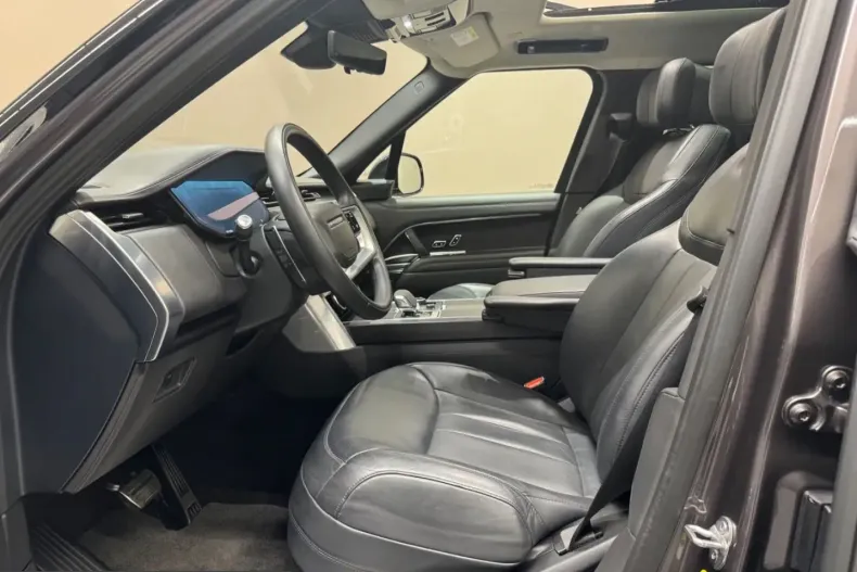 Land Rover Range Rover din 2022 cu 46.000 km - oferta LAN242679 - foto 6