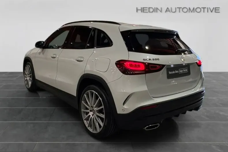 Mercedes-Benz GLA 200 (Clasa GLA) din 2023 cu 49.641 km - oferta MER242681 - foto 3