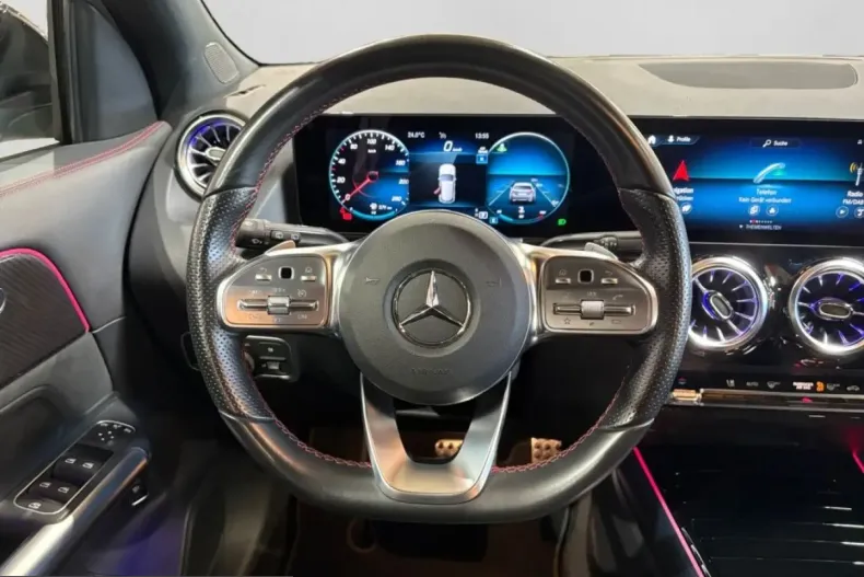 Mercedes-Benz GLA 200 (Clasa GLA) din 2023 cu 49.641 km - oferta MER242681 - foto 12