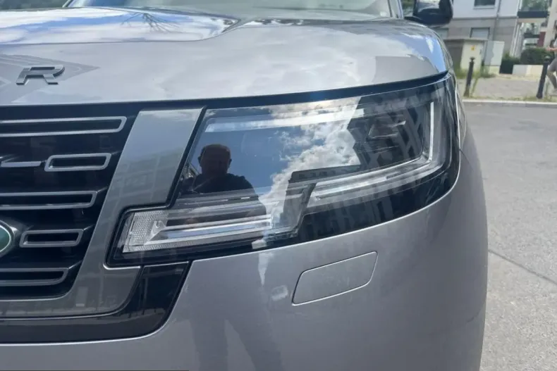 Land Rover Range Rover din 2023 cu 64.000 km - oferta LAN242683 - foto 17