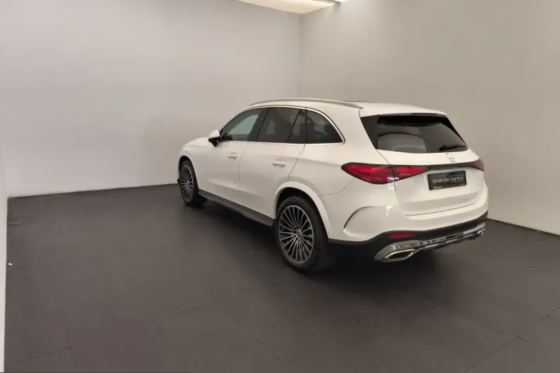 Mercedes-Benz GLC 300 (Clasa GLC) din 2023 cu 16.970 km - oferta MER242691 - foto 6