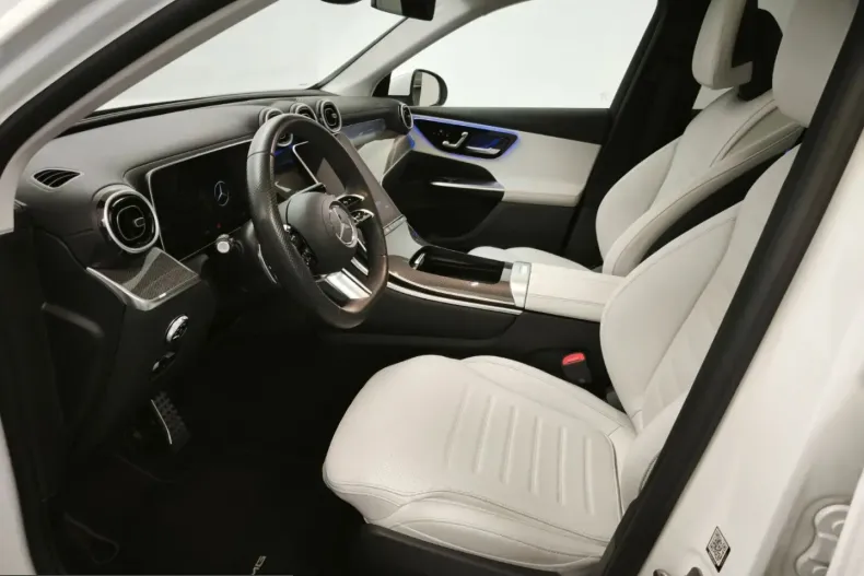 Mercedes-Benz GLC 300 (Clasa GLC) din 2023 cu 16.970 km - oferta MER242691 - foto 10
