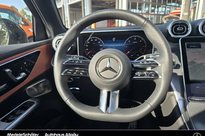 Mercedes-Benz GLC 450 (Clasa GLC) din 2025 cu 8.994 km - oferta MER242695 - foto 7