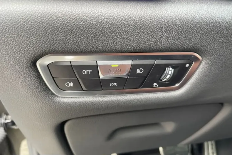 BMW X5 (Seria X) din 2022 cu 117.003 km - oferta BMW242706 - foto 12