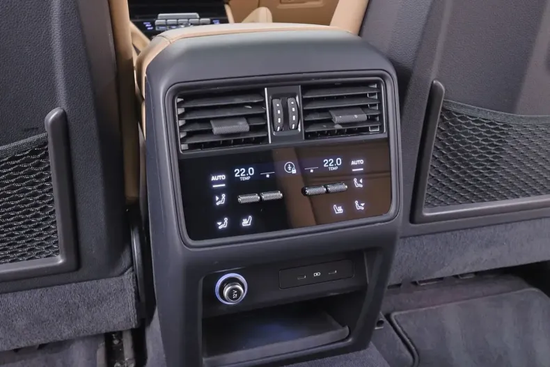 Porsche Cayenne din 2023 cu 24.000 km - oferta POR242728 - foto 21