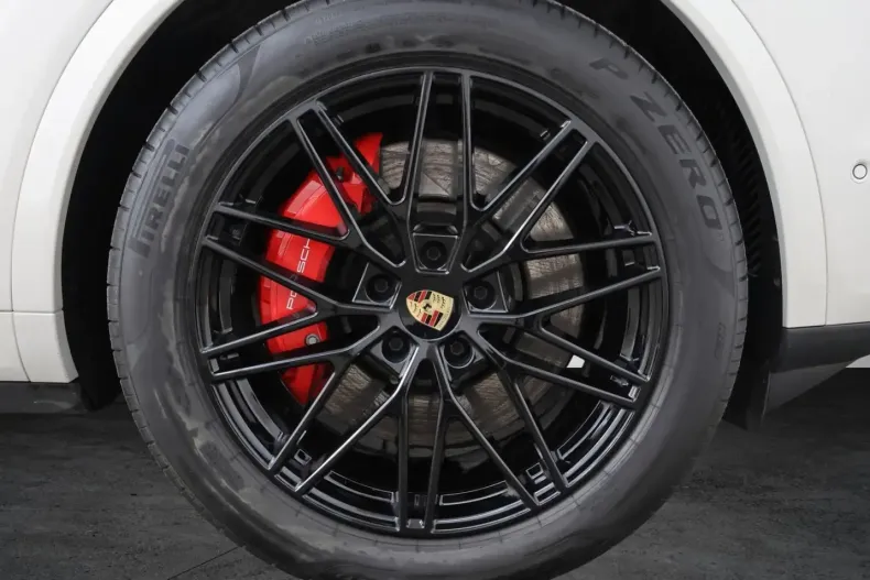 Porsche Cayenne din 2023 cu 24.000 km - oferta POR242728 - foto 29