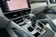 Porsche Cayenne din 2022 cu 37.392 km - oferta POR242729 - foto 10