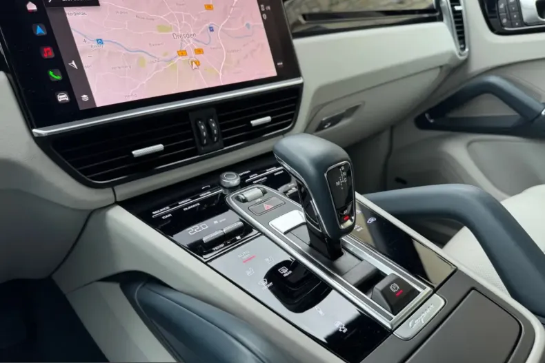 Porsche Cayenne din 2022 cu 37.392 km - oferta POR242729 - foto 10