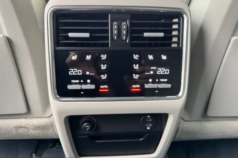 Porsche Cayenne din 2022 cu 37.392 km - oferta POR242729 - foto 14