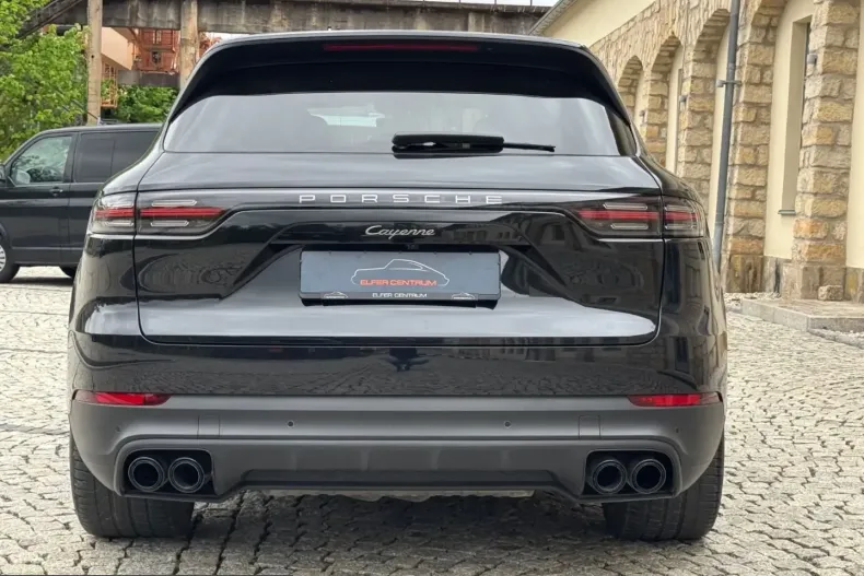 Porsche Cayenne din 2022 cu 37.392 km - oferta POR242729 - foto 20