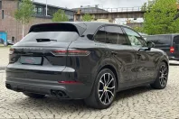 Porsche Cayenne din 2022 cu 37.392 km - oferta POR242729 - foto 21
