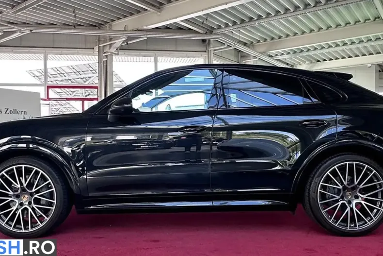 Porsche Cayenne din 2023 cu 29.981 km - oferta POR242730 - foto 4