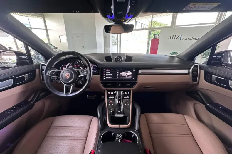 Porsche Cayenne din 2023 cu 29.981 km - oferta POR242730 - foto 9
