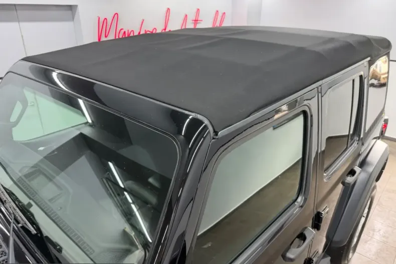 Jeep Wrangler din 2023 cu 57.945 km - oferta JEE242733 - foto 13