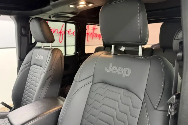 Jeep Wrangler din 2023 cu 57.945 km - oferta JEE242733 - foto 27