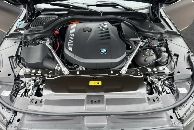 BMW 550 (Seria 5) din 2025 cu 5.480 km - oferta BMW242736 - foto 7