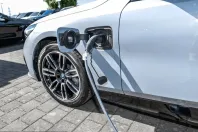 BMW 550 (Seria 5) din 2025 cu 15.117 km - oferta BMW242741 - foto 20