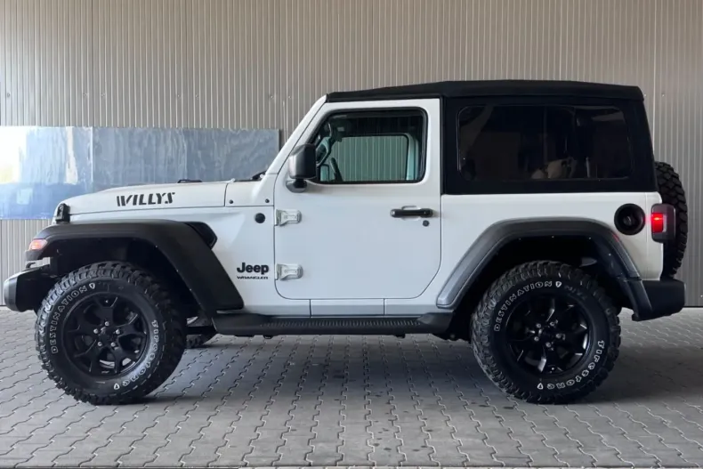 Jeep Wrangler din 2023 cu 41.637 km - oferta JEE242742 - foto 17