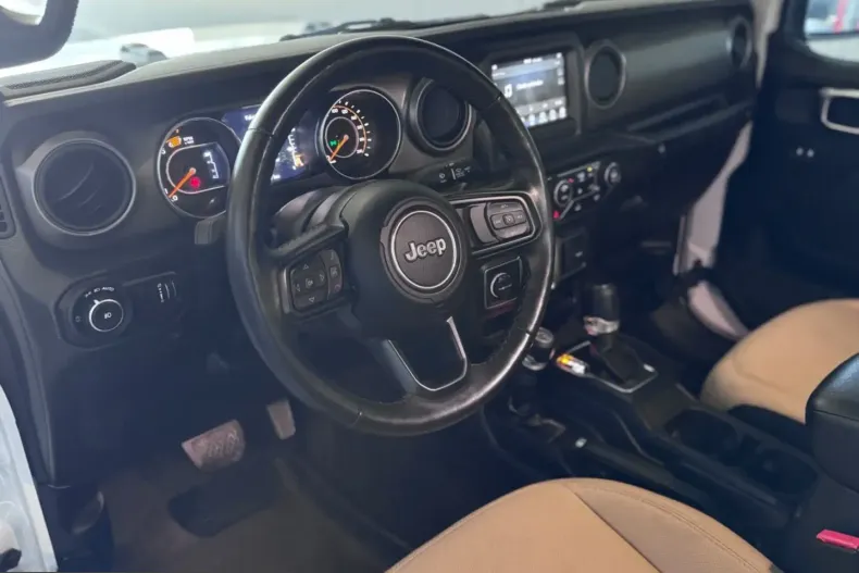 Jeep Wrangler din 2023 cu 41.637 km - oferta JEE242742 - foto 18