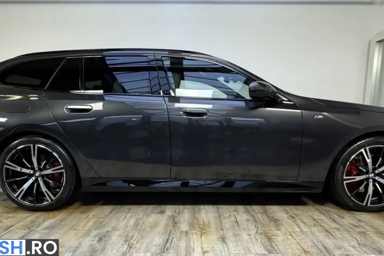 BMW 540 (Seria 5) din 2025 cu 4.100 km - oferta BMW242744 - foto 3