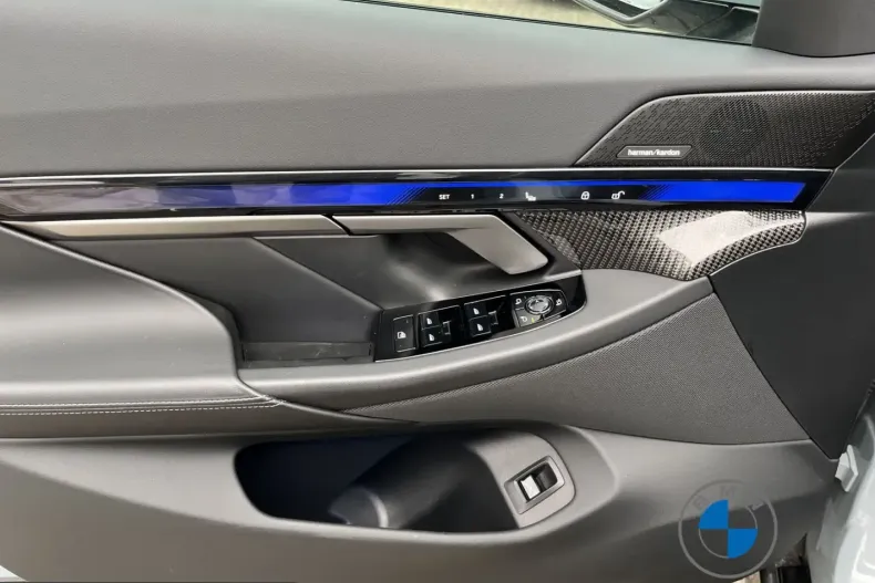 BMW 520 (Seria 5) din 2025 cu 25.700 km - oferta BMW242748 - foto 13