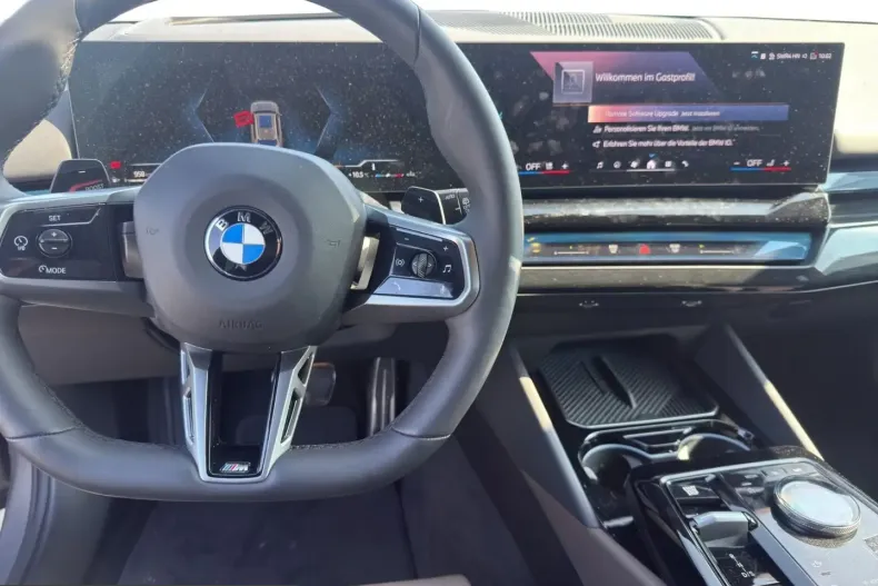 BMW 520 (Seria 5) din 2025 cu 11.600 km - oferta BMW242749 - foto 3