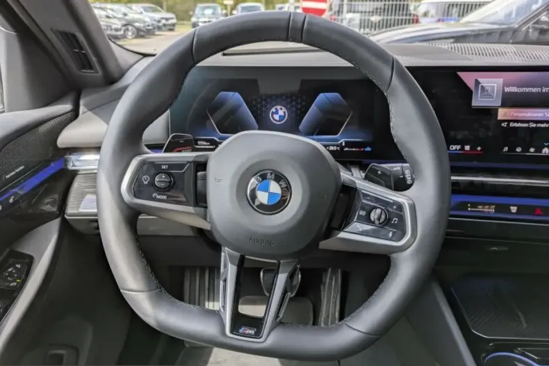 BMW 520 (Seria 5) din 2025 cu 12.293 km - oferta BMW242750 - foto 7