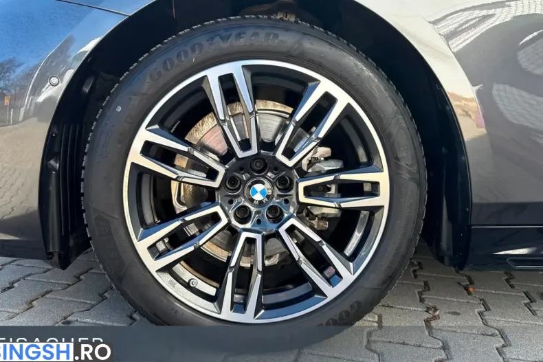BMW 520 (Seria 5) din 2025 cu 20.688 km - oferta BMW242754 - foto 3