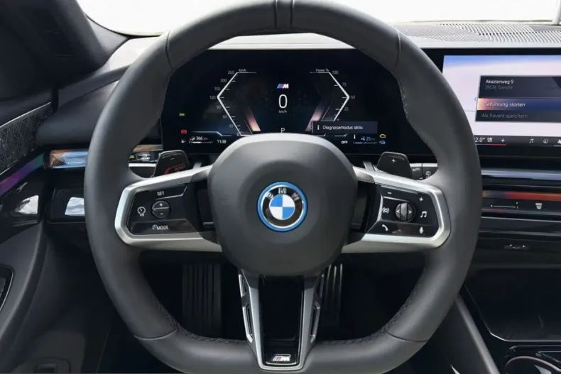 BMW 550 (Seria 5) din 2025 cu 21.250 km - oferta BMW242755 - foto 10