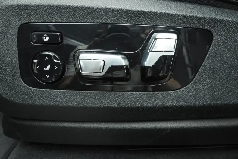 BMW X5 (Seria X) din 2022 cu 116.000 km - oferta BMW242756 - foto 18