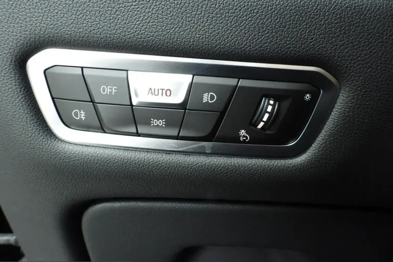 BMW X5 (Seria X) din 2022 cu 116.000 km - oferta BMW242756 - foto 35