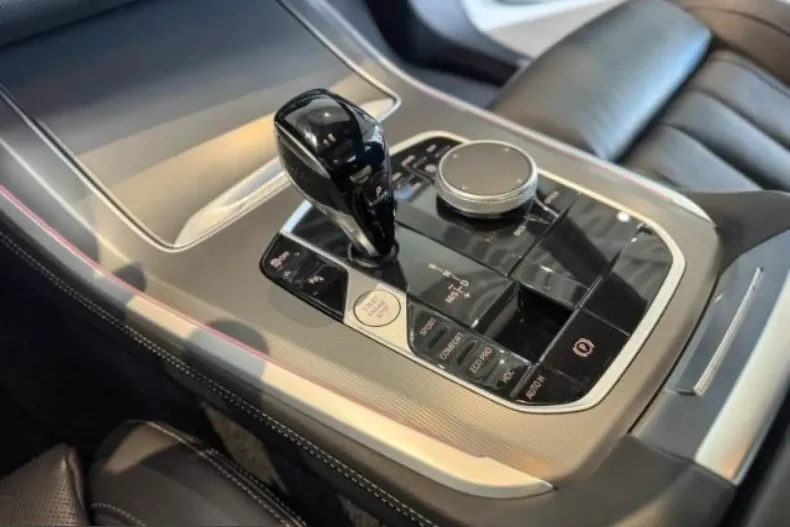 BMW X5 (Seria X) din 2022 cu 115.427 km - oferta BMW242761 - foto 11